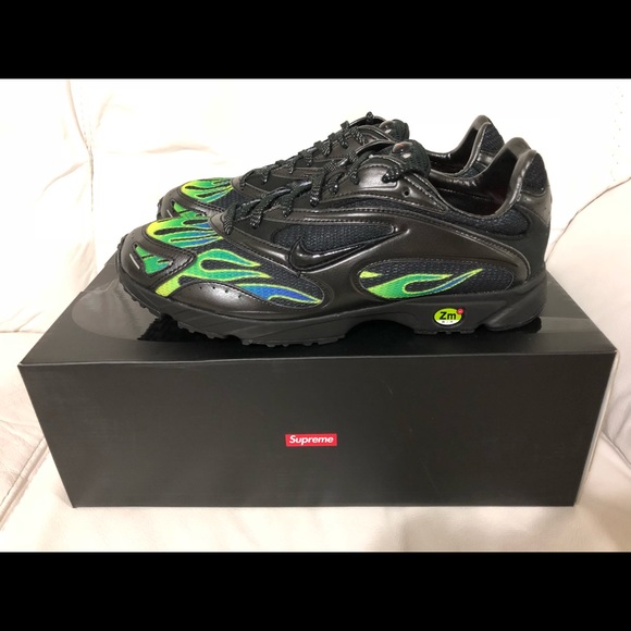 nike zoom spectrum x supreme
